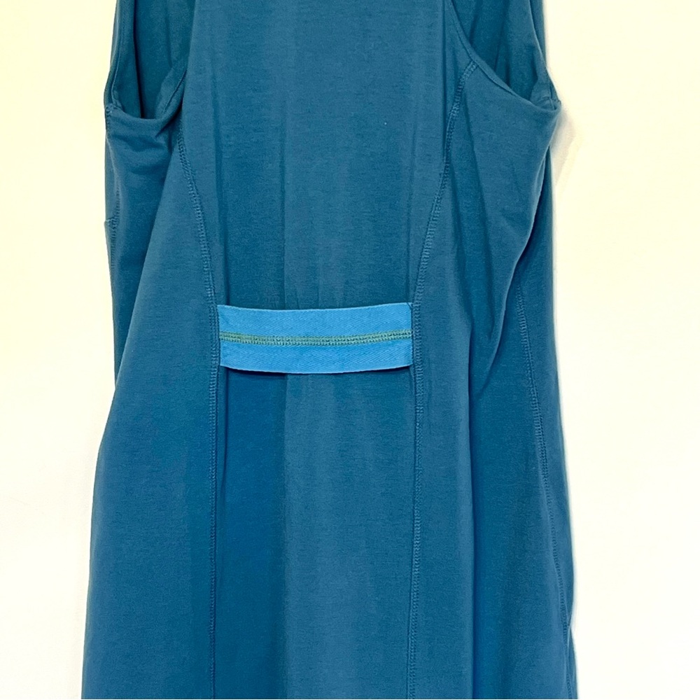 Title Nine sleeveless cinch waist dress with shelf bra, zip pockets blue medium - Picture 7 of 8